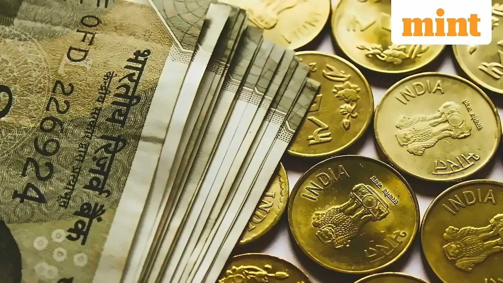 Rupee Falls 29 Paise to 95.76 as Oil Firms Buy Dollars Amid Tensions