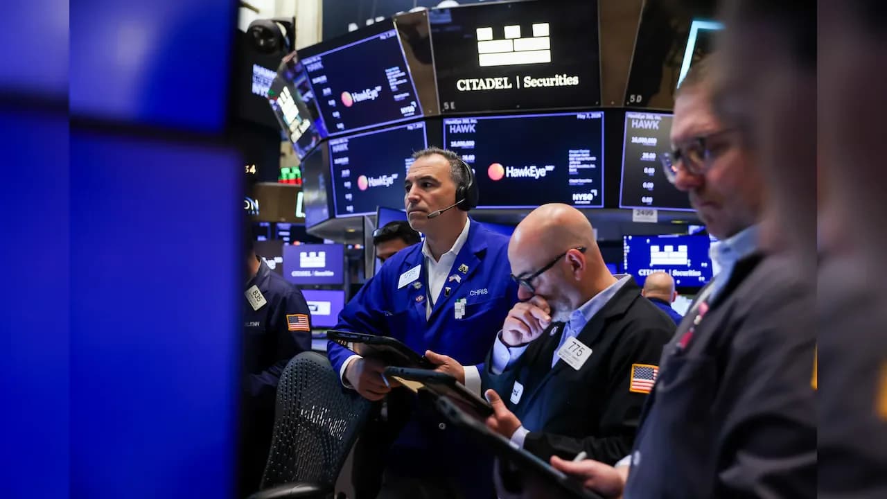 Dow Hits 50,000 Milestone as Tech Stocks Pull Back on Selloff