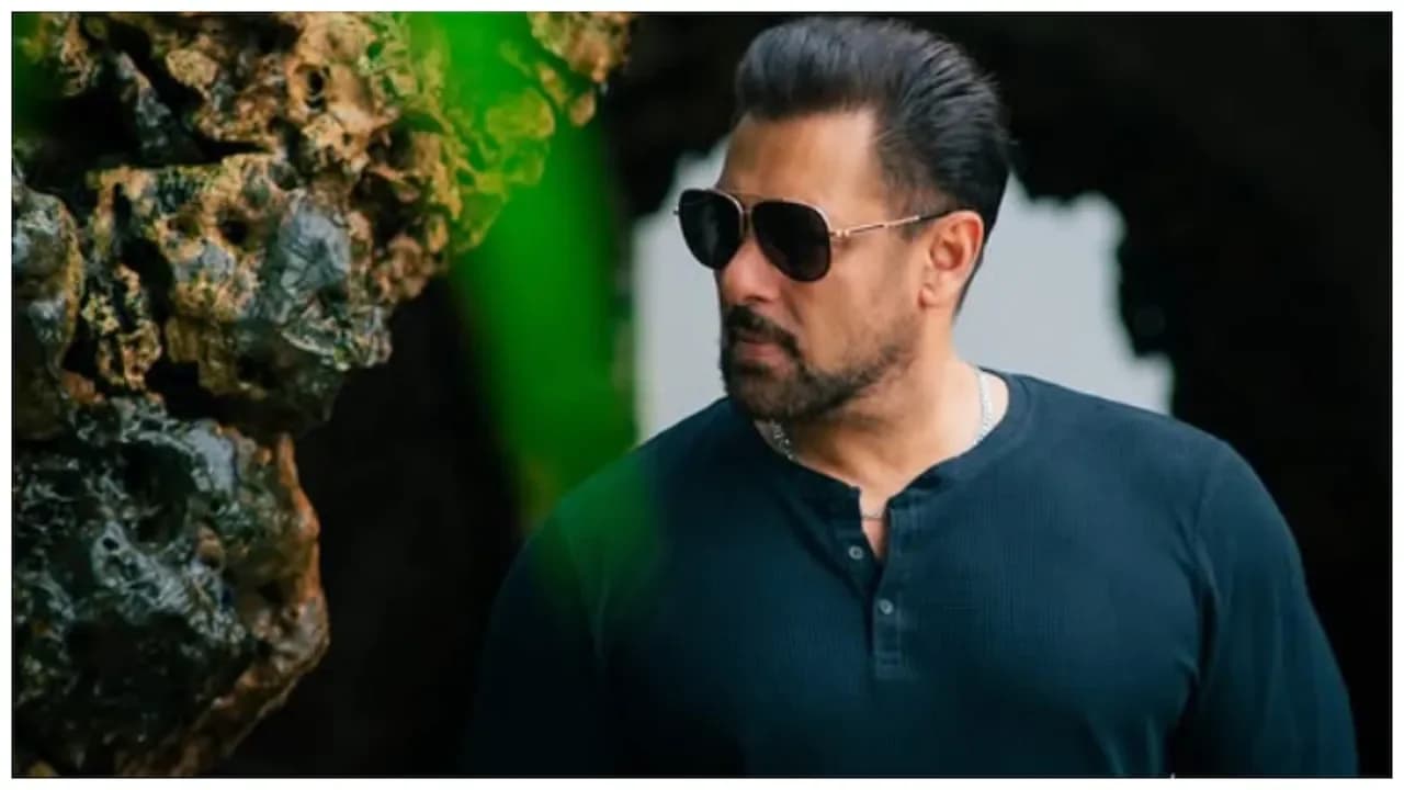 Salman Khan Sells Bandra West Apartment for ₹3.5 Crore, Makes ₹62 Lakh Profit
