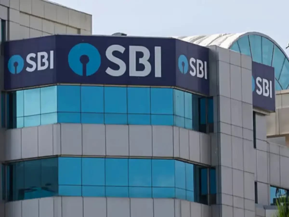 SBI to hire 12,000 staff, add 250 branches in FY27