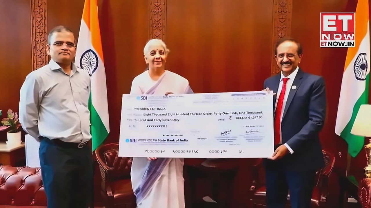 SBI hands over ₹8,813 cr dividend to government for FY26
