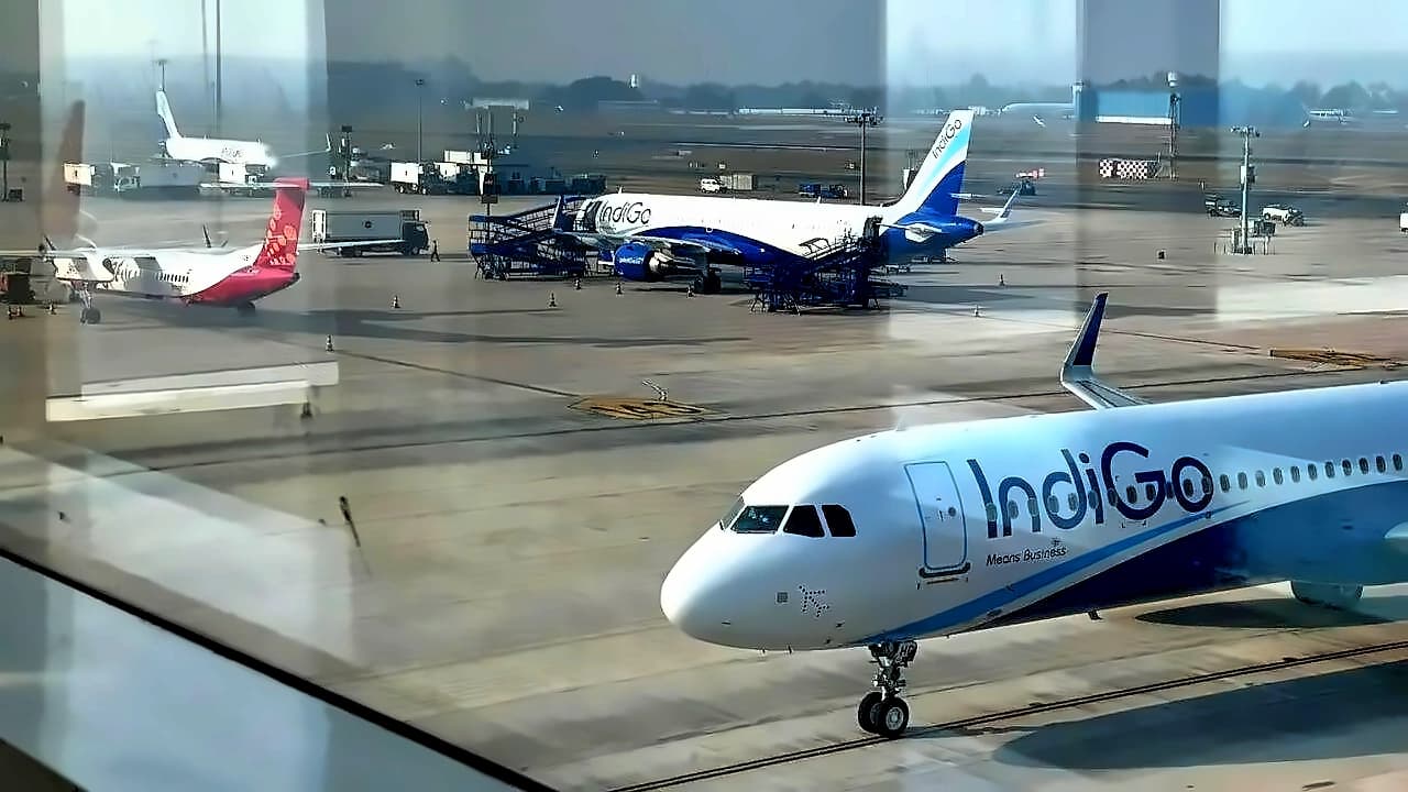SC orders Centre to submit aviation rules in 2 weeks amid fare concerns