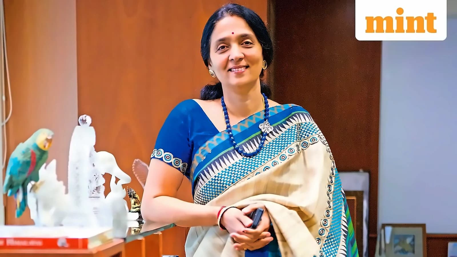 SC Refuses to Quash CBI Probe Against Chitra Ramakrishna
