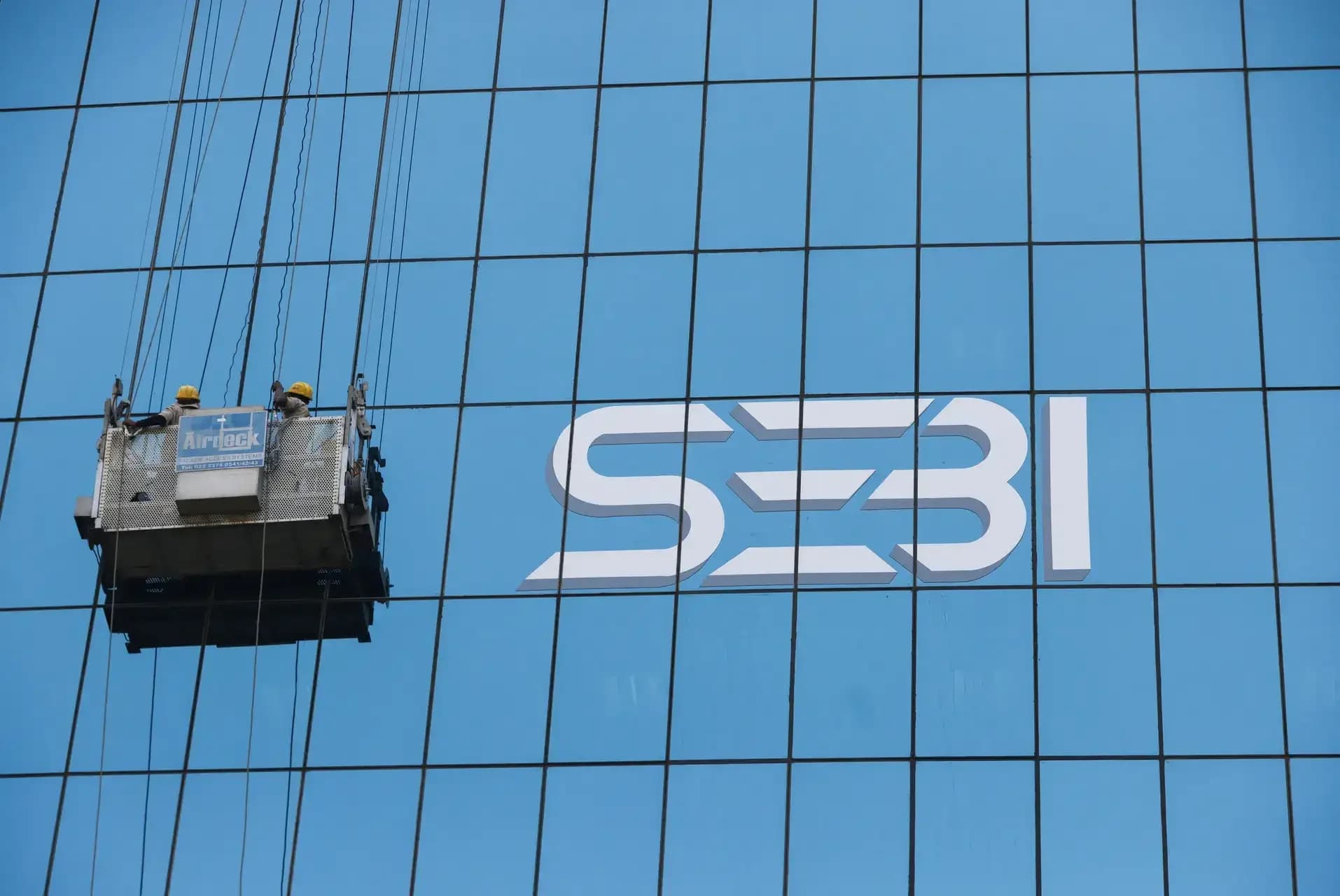 SEBI Extends Angel Fund Deadline to March 2027