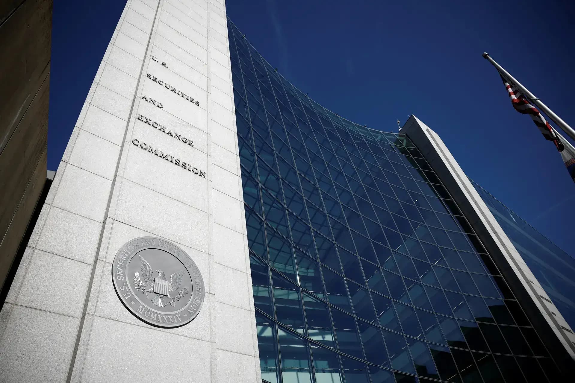 SEC Tightens Activist Investor Disclosure Rules