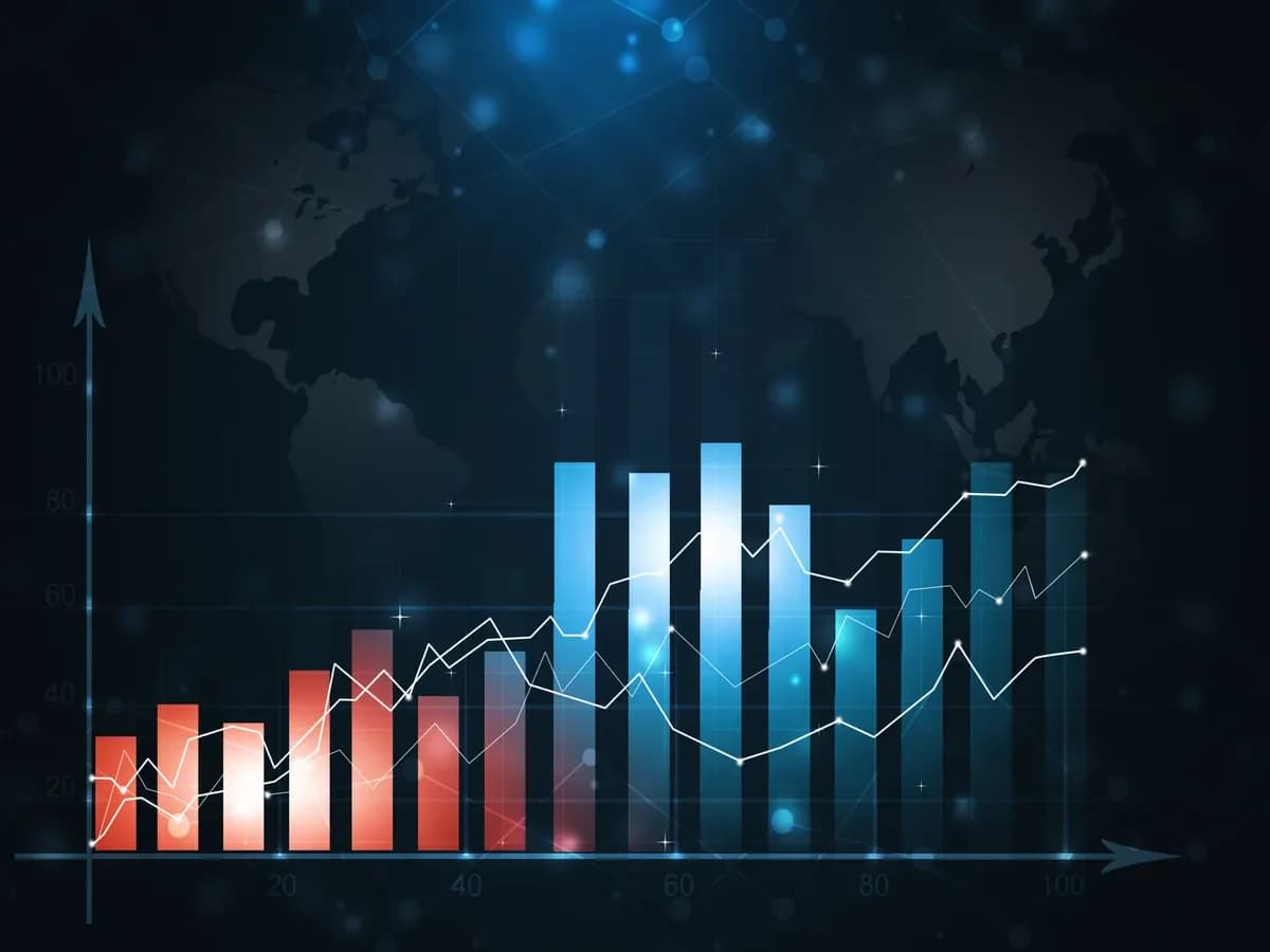 SENSEX drops 703 pts from high, NIFTY gains 34 pts on June 25