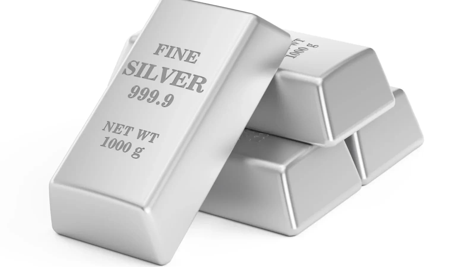 Silver Futures Surge 2.6% to Reclaim ₹78 Mark Amid Global Metal Weakness