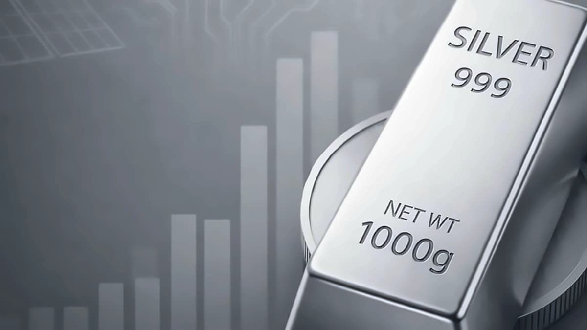Silver falls 2.1% to $73 as $71 support becomes critical