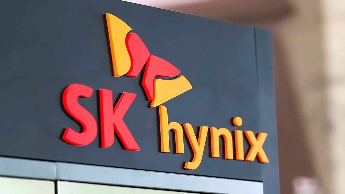 SK Hynix ADRs Surge 13% in Record $26.5B US Debut Amid AI Euphoria