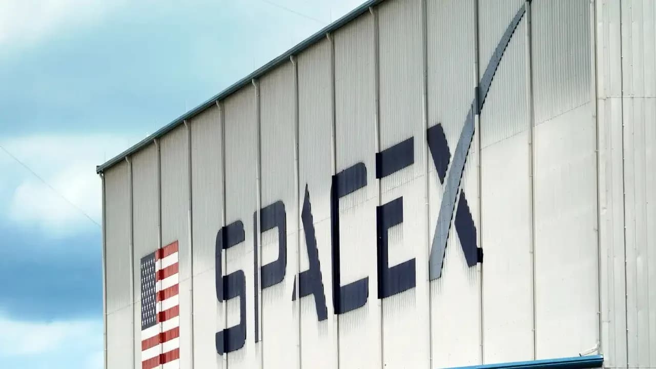 SpaceX Stock Set for $15.5B Nasdaq 100 Weighting Boost
