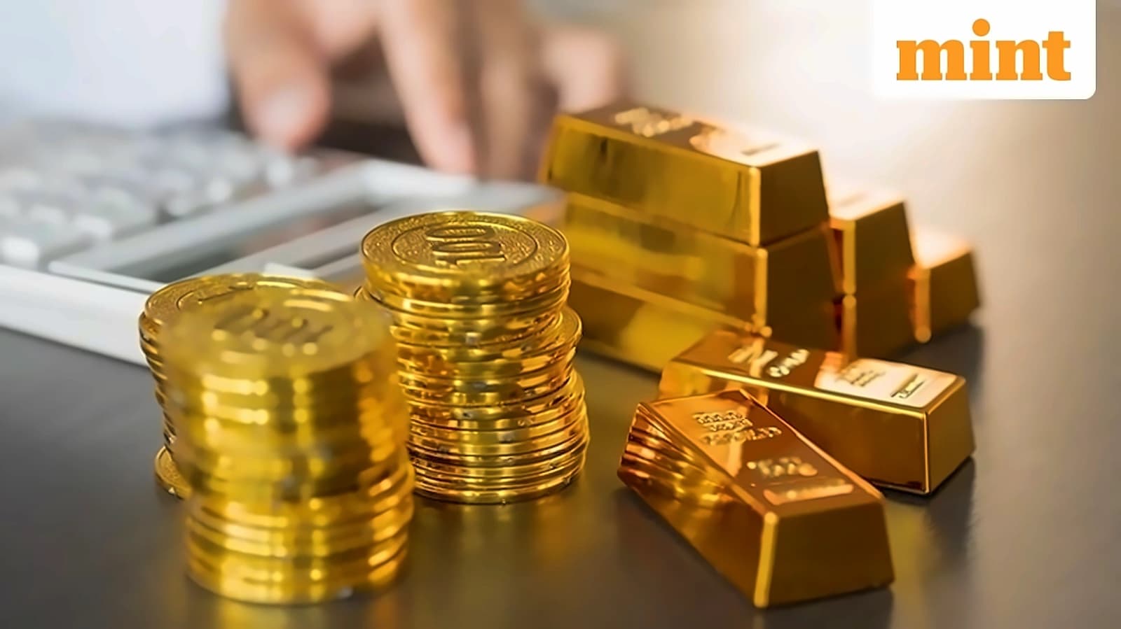 Bank Gold Loans Surge 130% in FY26 as Tata, Godrej Expand