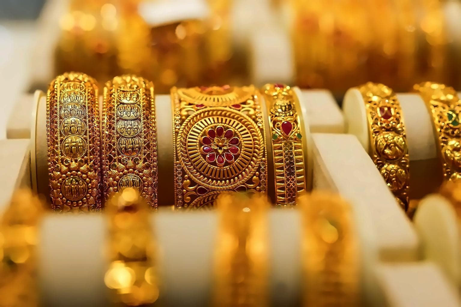 Kalyan Jewellers Surges 3% on 42% Q3 Revenue Growth