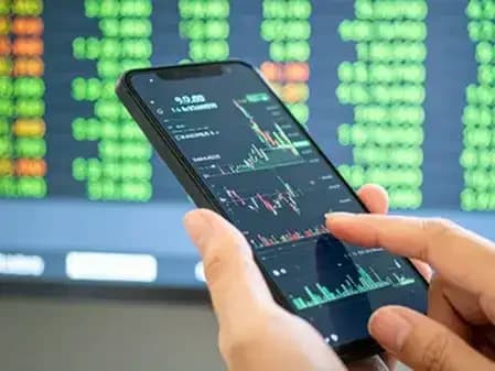 Top Indian investors face 25%+ portfolio losses in Q1