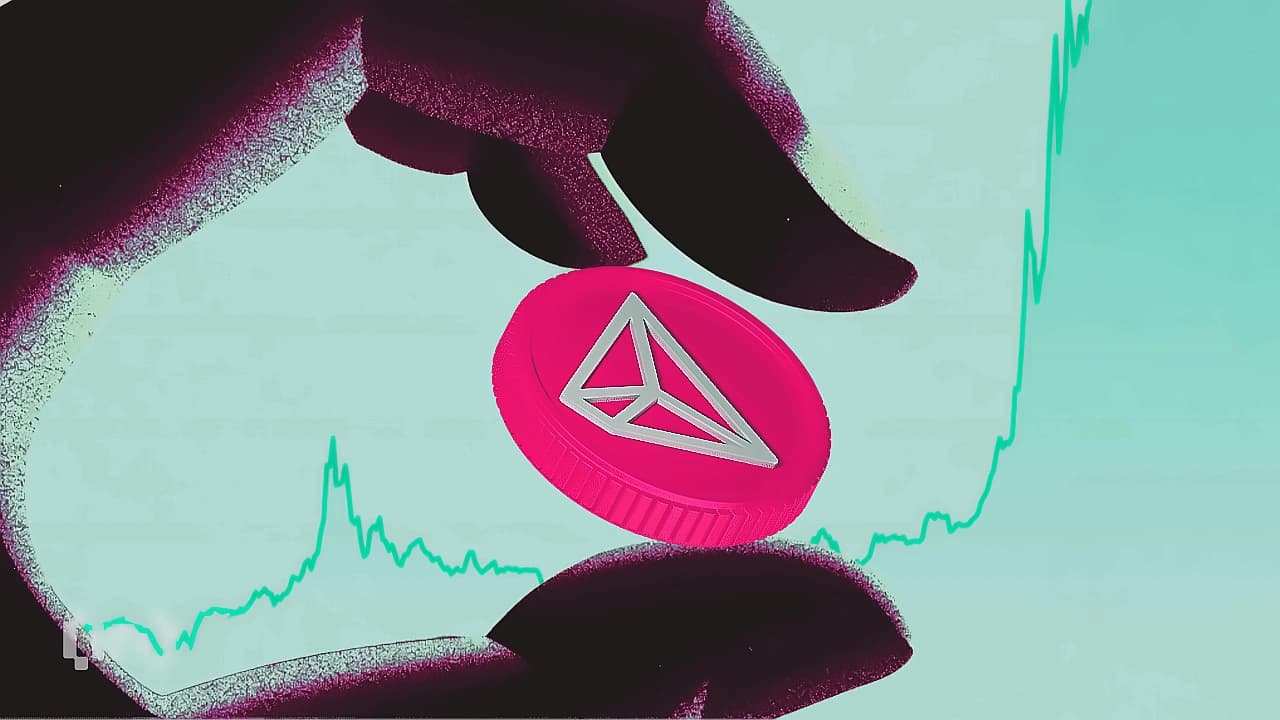 TRX Holds 25% Below ATH as Bitcoin Drops 51%
