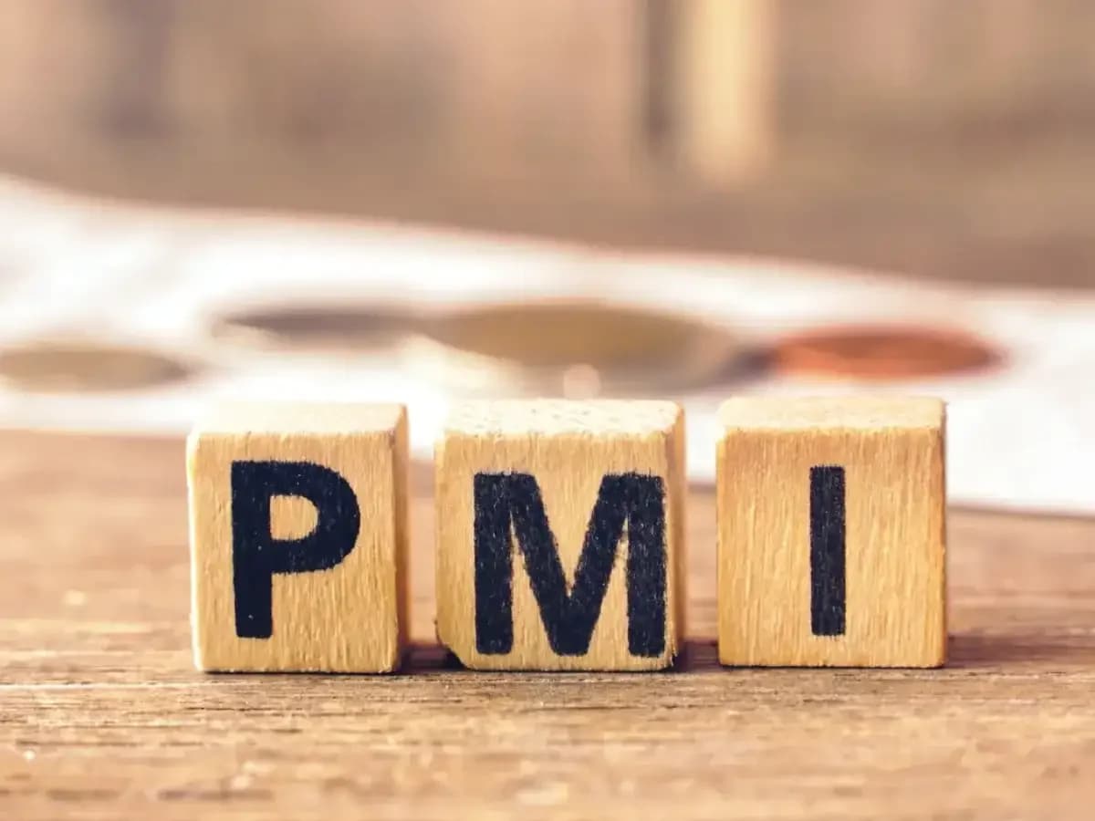 UK Services PMI Hits 52.1, Signals Economic Recovery