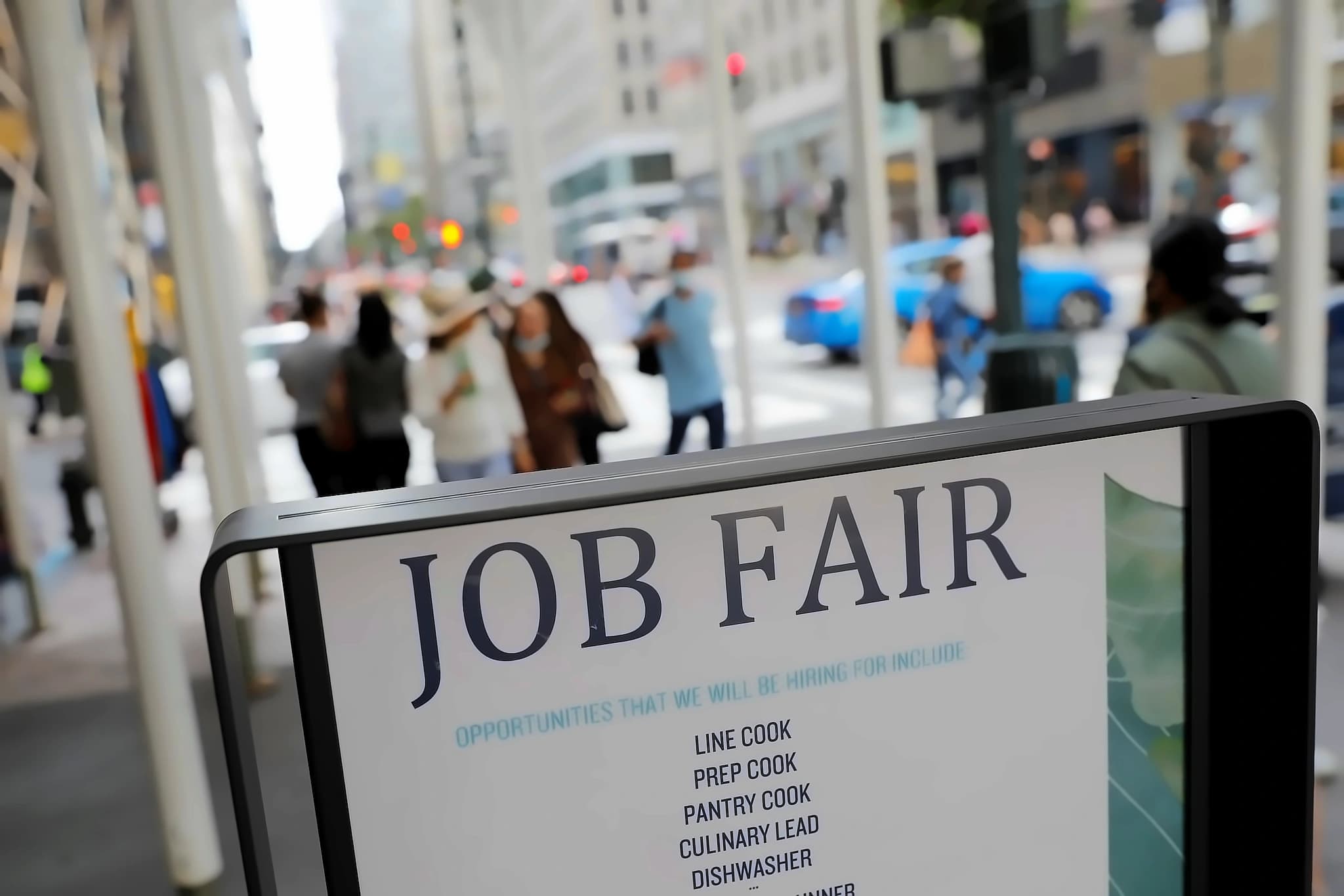 US Stocks Plunge as Nasdaq Crashes 4% on Strong Jobs Data