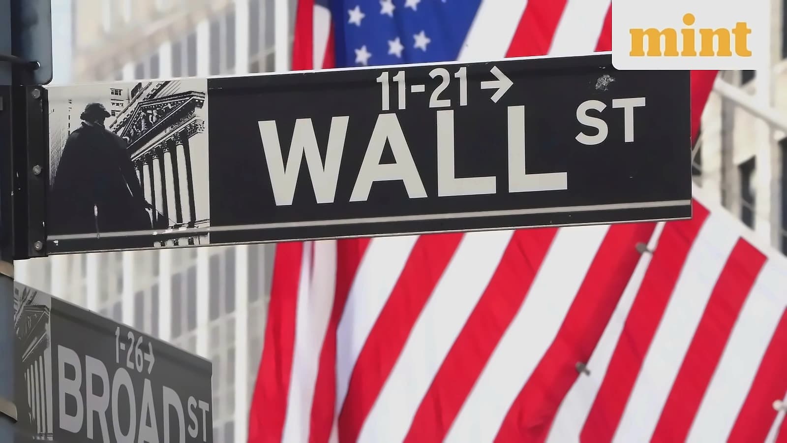 US Markets Fall as Tech Sell-Off Intensifies Amid Rate Hike Fears