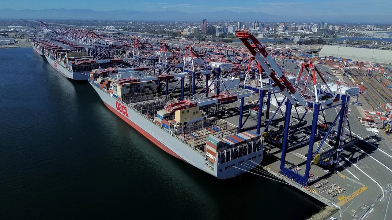 Trump Considers 7.5% China Tariff for Market Flooding Amid Trade Tensions