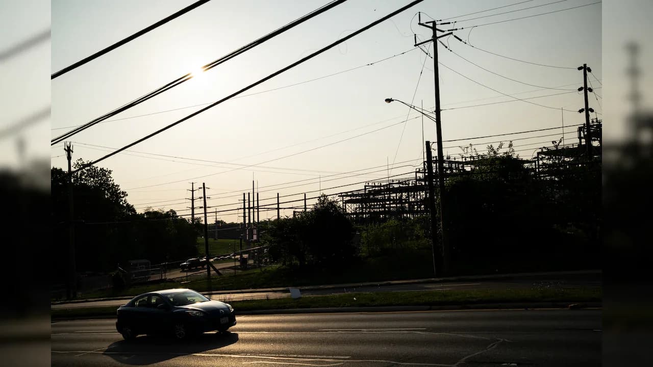 US Power Grid Strains as Heat Wave Hits Record Demand, Pricing
