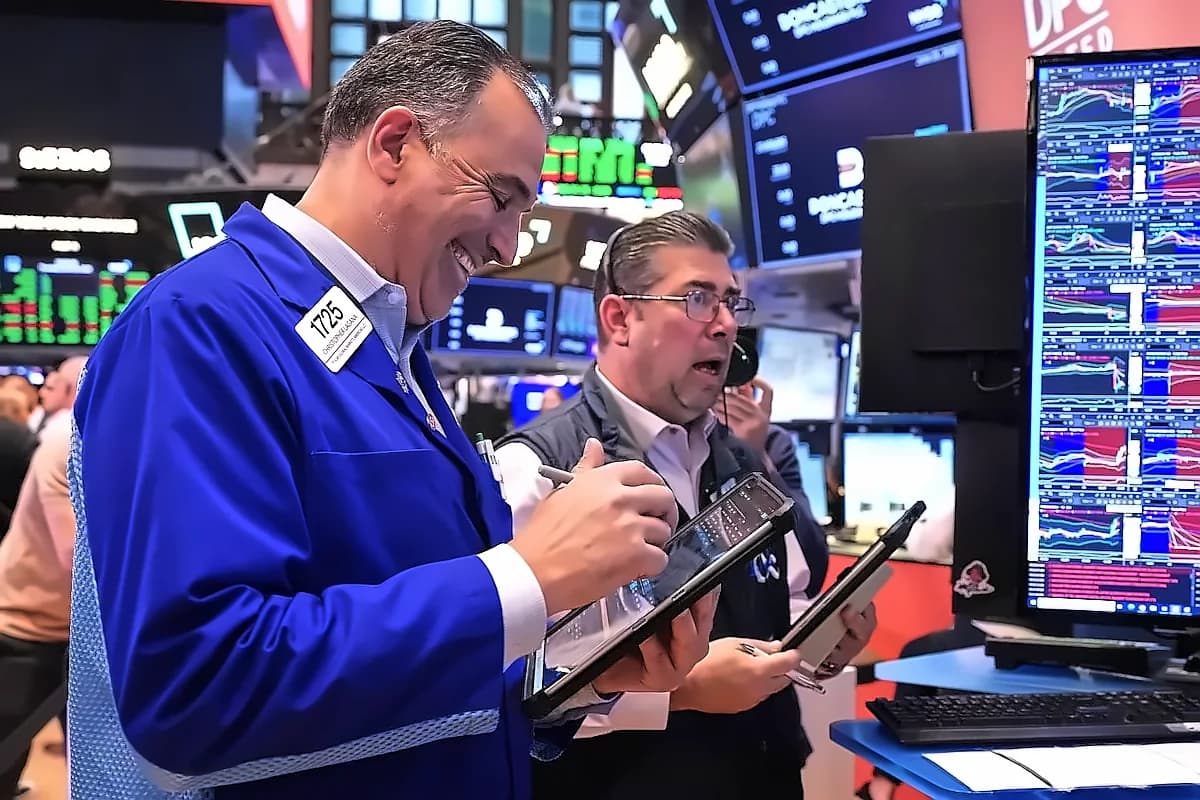 US Stocks Rally on Strong Bank Earnings Despite Iran Tensions