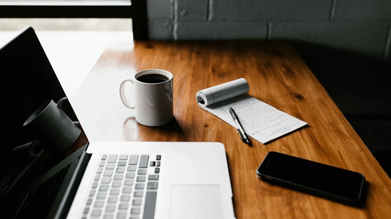 60% of Indian professionals report job title-pay disconnect: Indeed