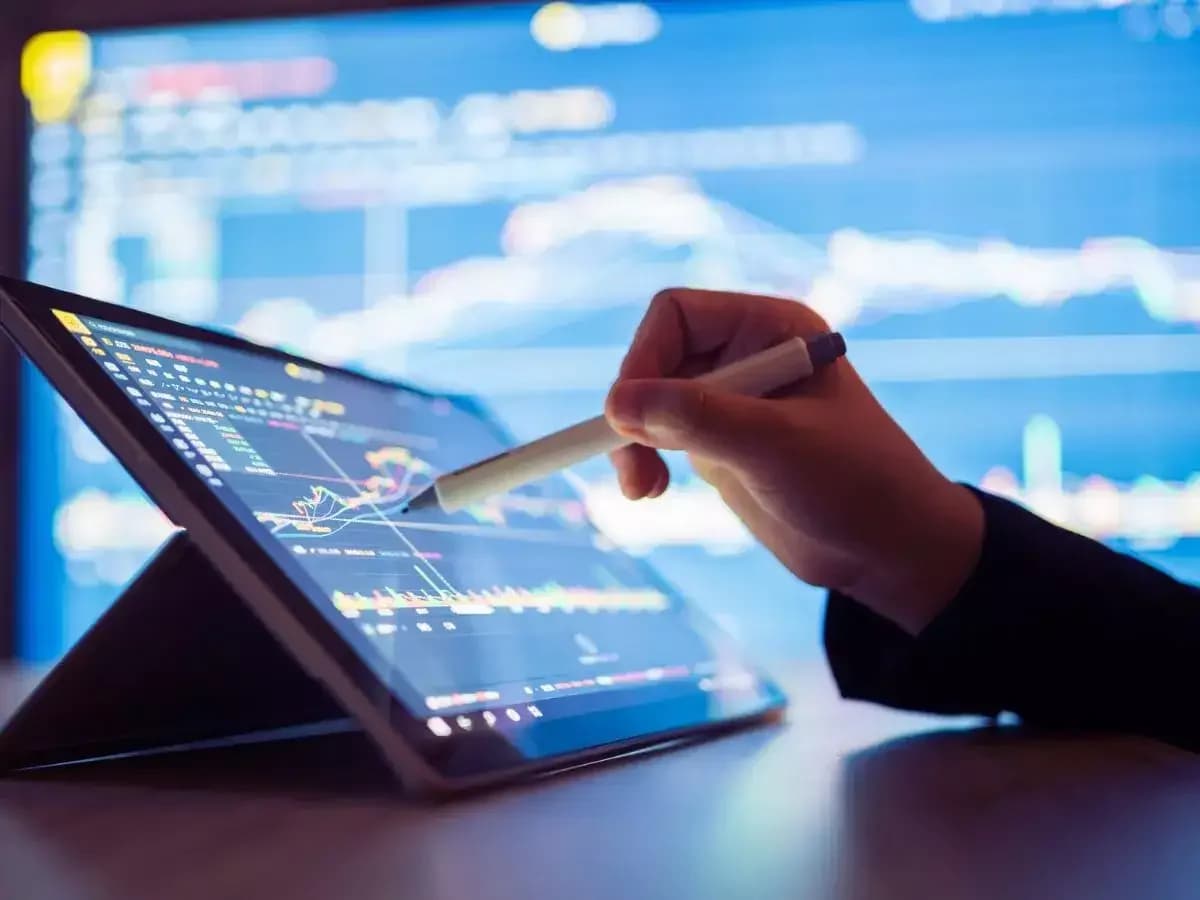 18 stocks turn ex-date this week: SBI, Godrej among key actions
