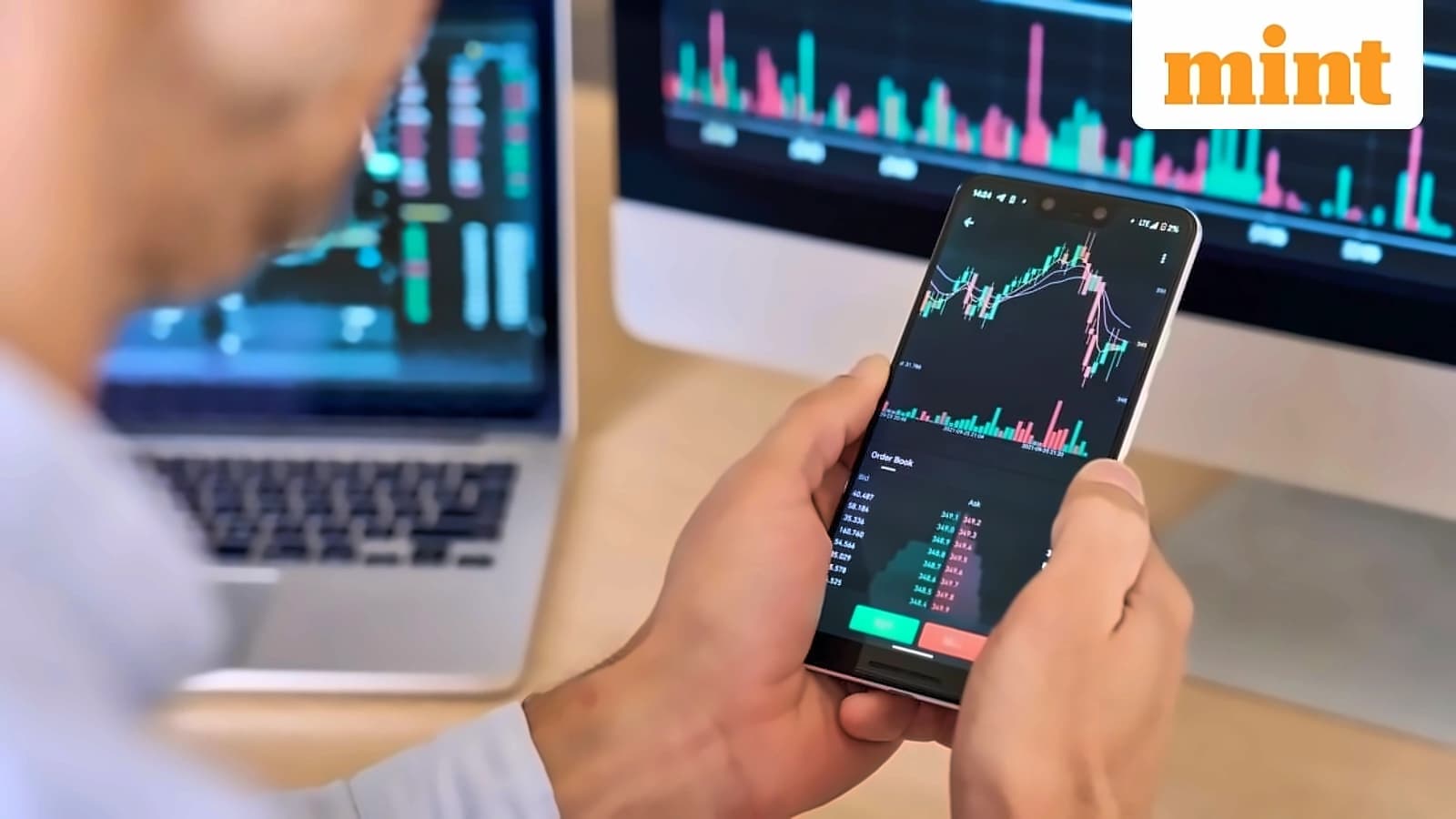 5 Blue-chip Stocks with High RoE and Strong Growth Plans