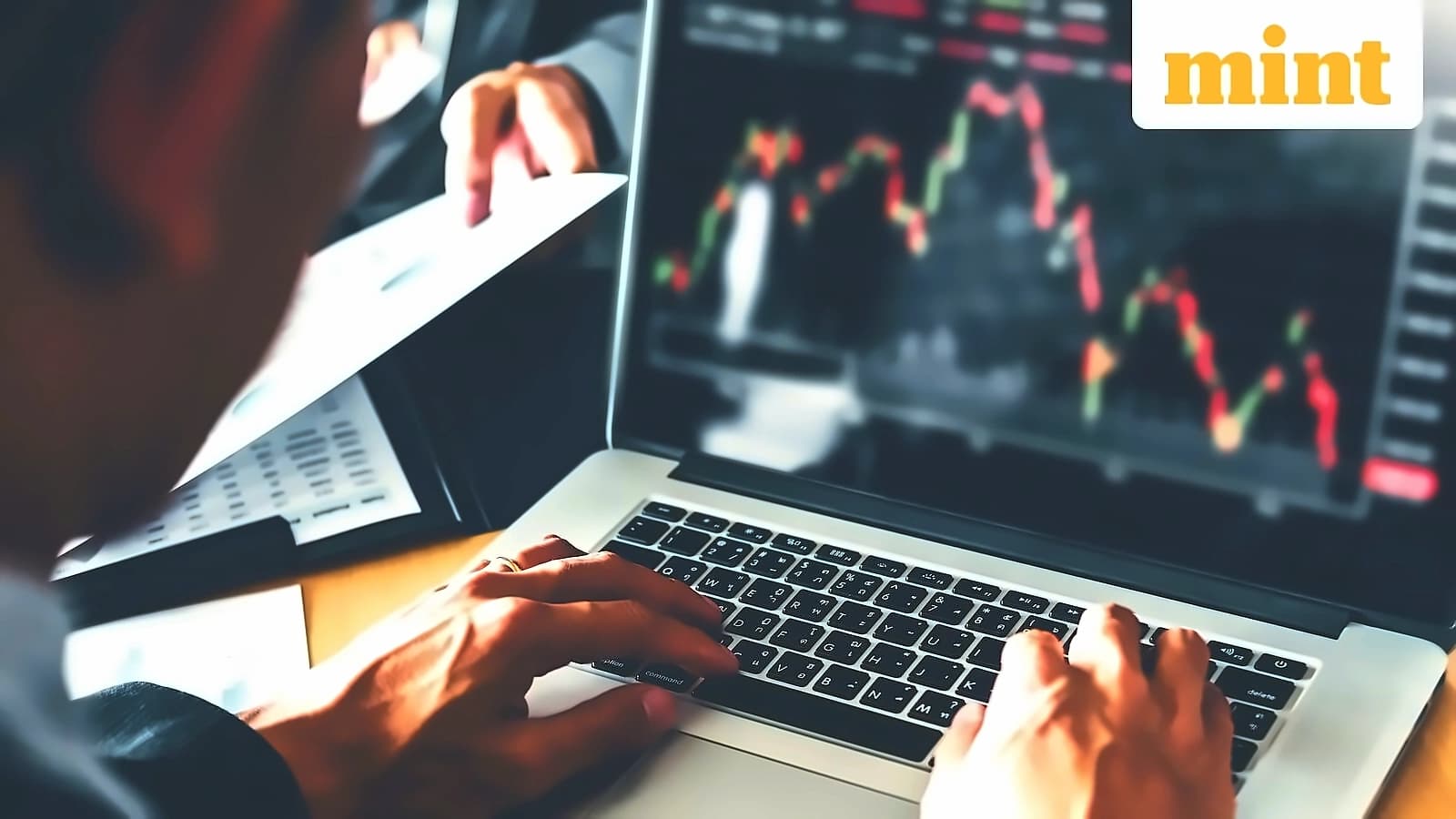 10 Critical Stock Market Mistakes Beginners Must Avoid