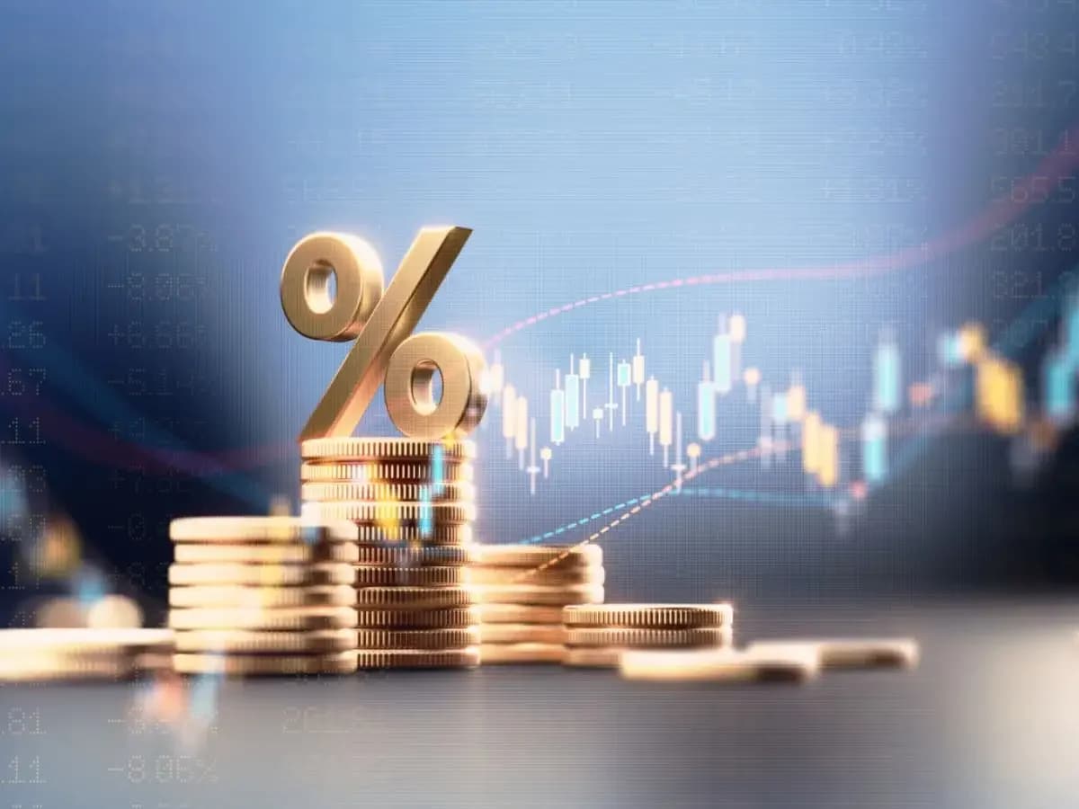 6 Large-Cap Stocks Show 29% Upside Potential Amid Global Uncertainty