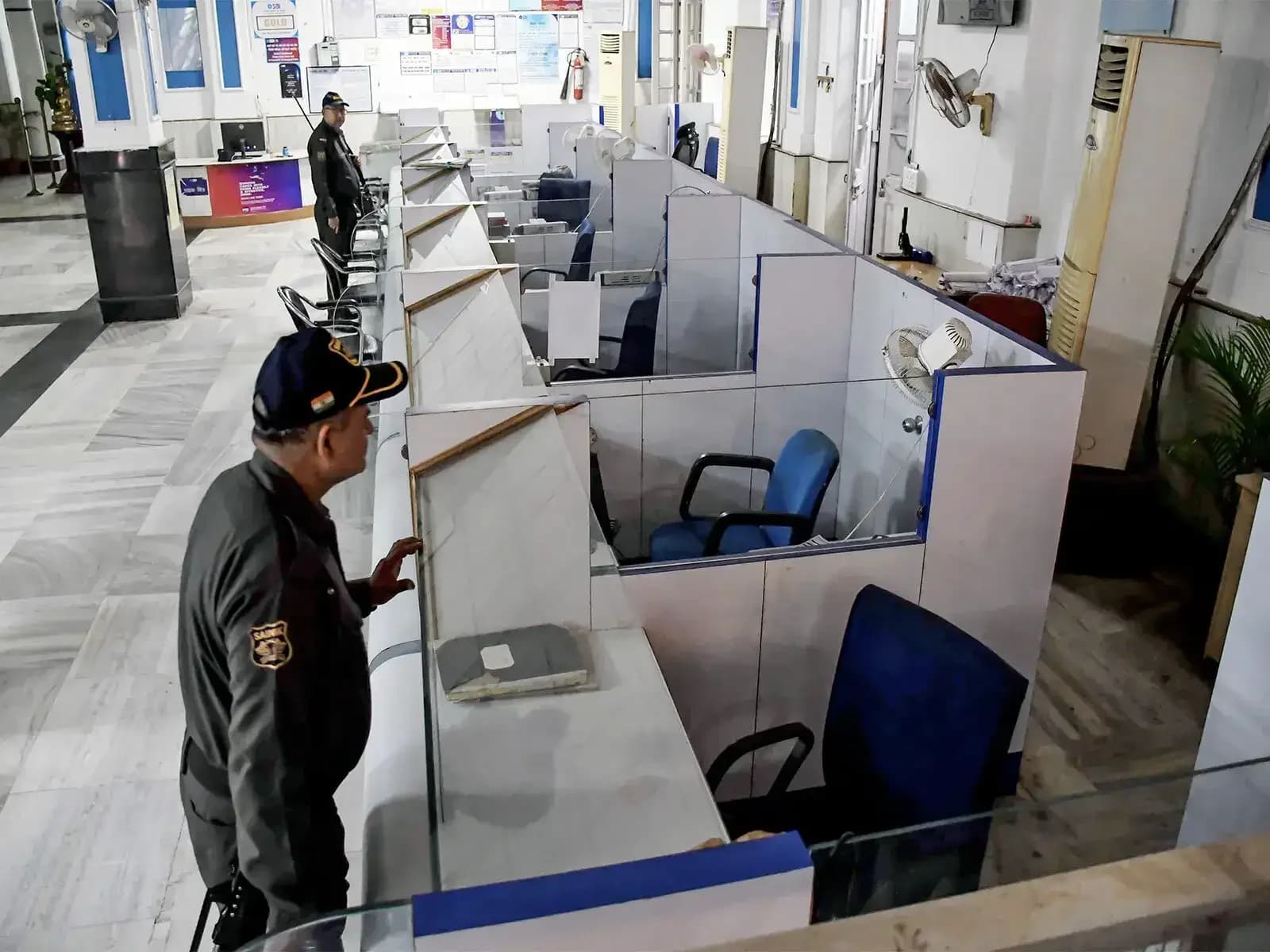 Govt warns of AI-driven identity fraud in banking sector