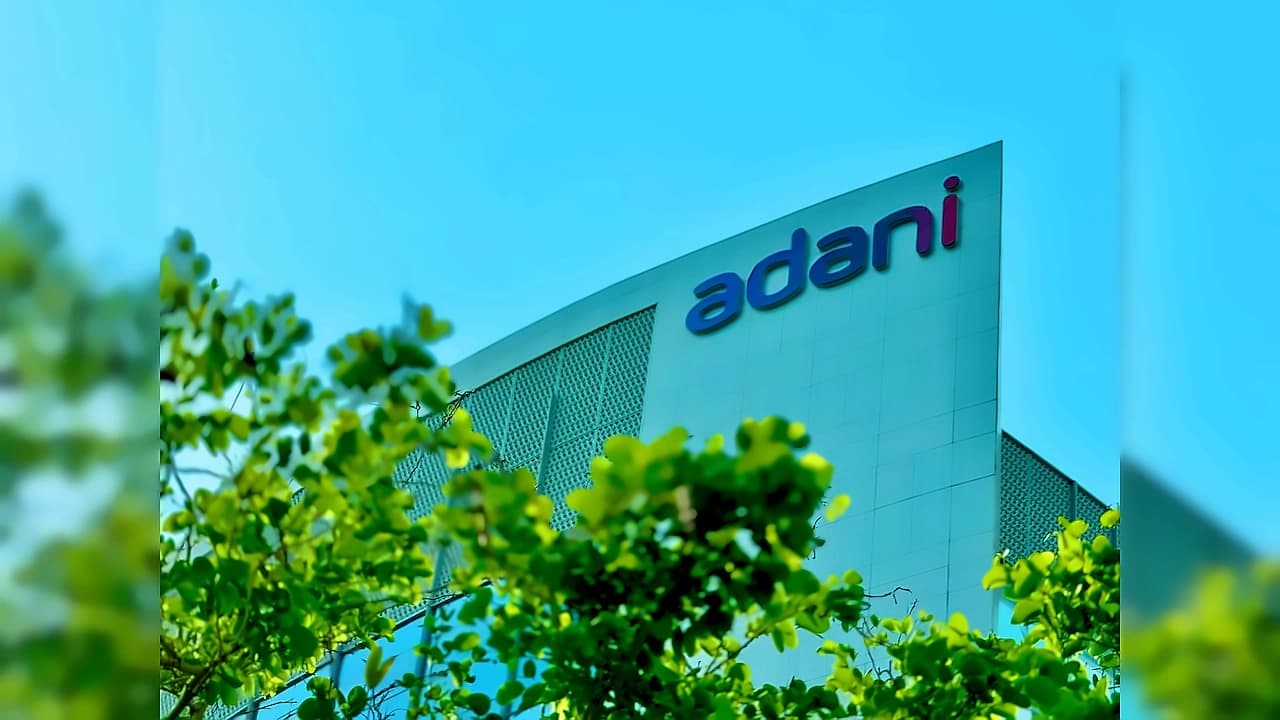Adani Group Targets Zero Regulatory Charges Through Non-Aero Revenue