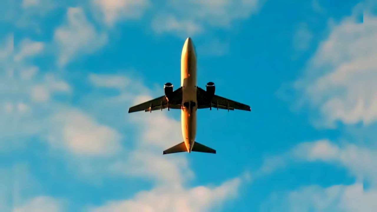 Govt May Nudge Airlines to Cut Fares as Crude Oil Cools