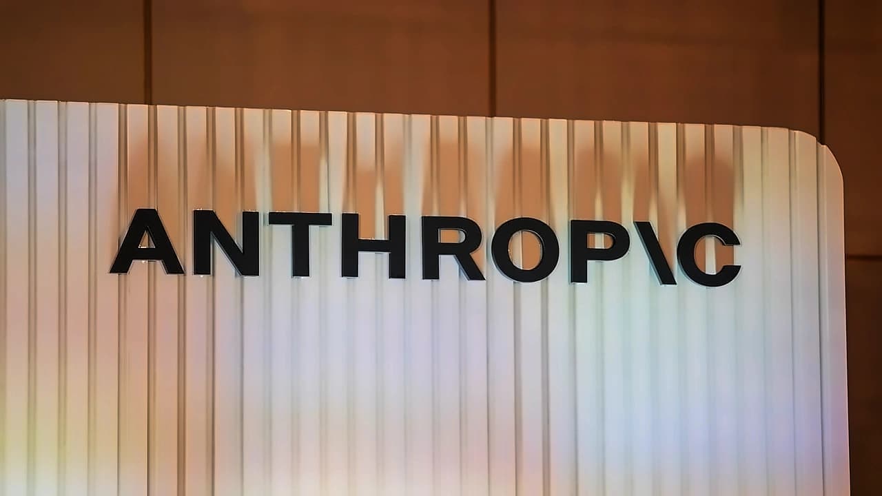 Anthropic closes $30B+ funding round at $900B+ valuation
