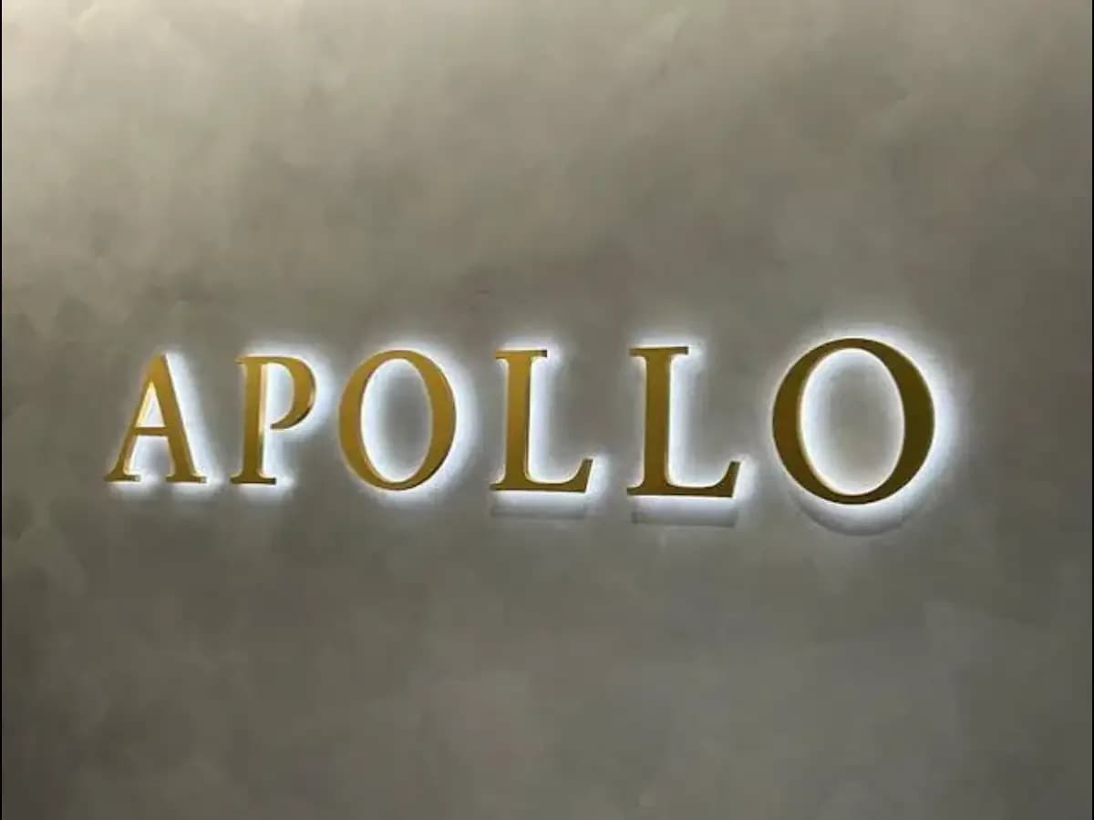 Apollo Global posts record fees but asset sales drag earnings
