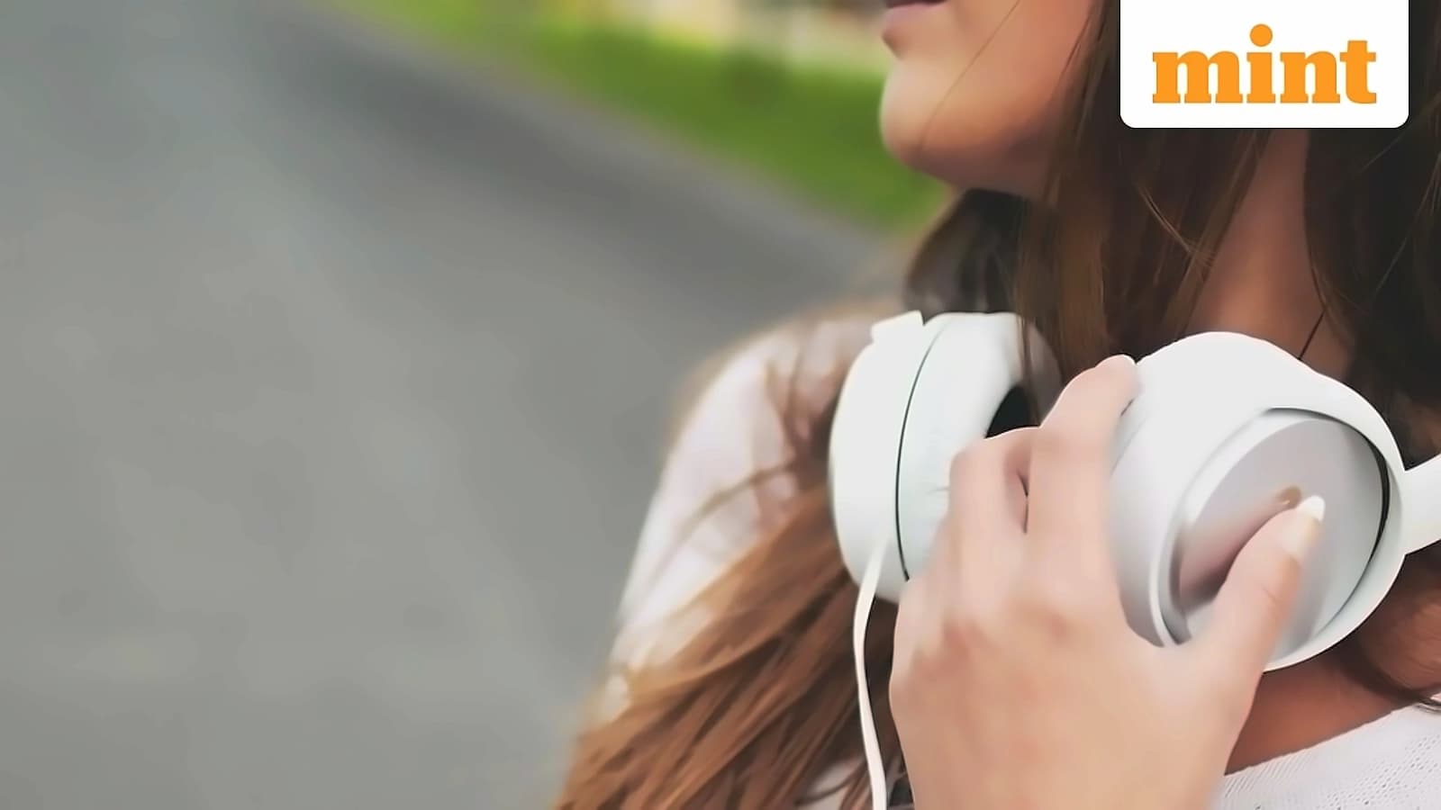 Audio Streaming Shifts Focus from Music to AI, Exclusive Content