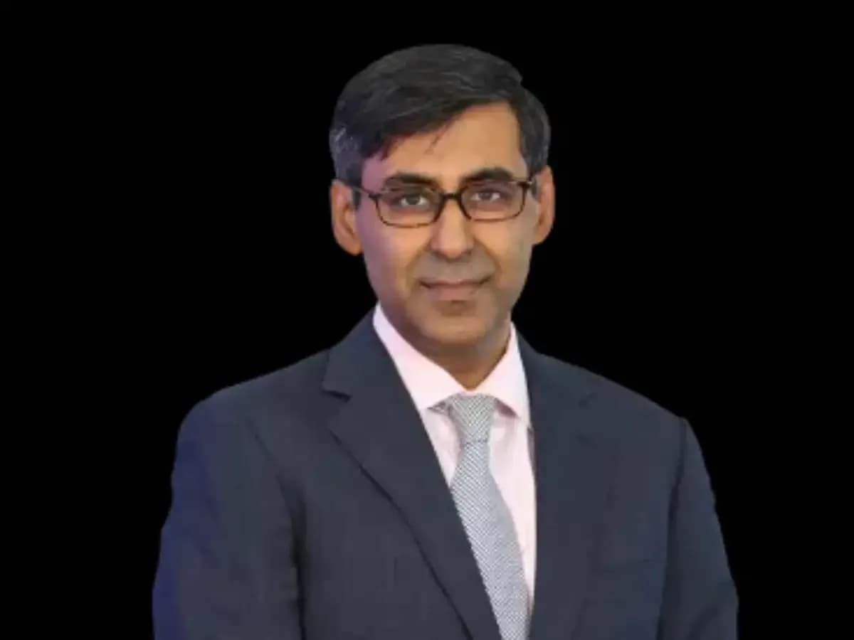 Axis Bank appoints Rahul Shukla as Commercial Banking Head