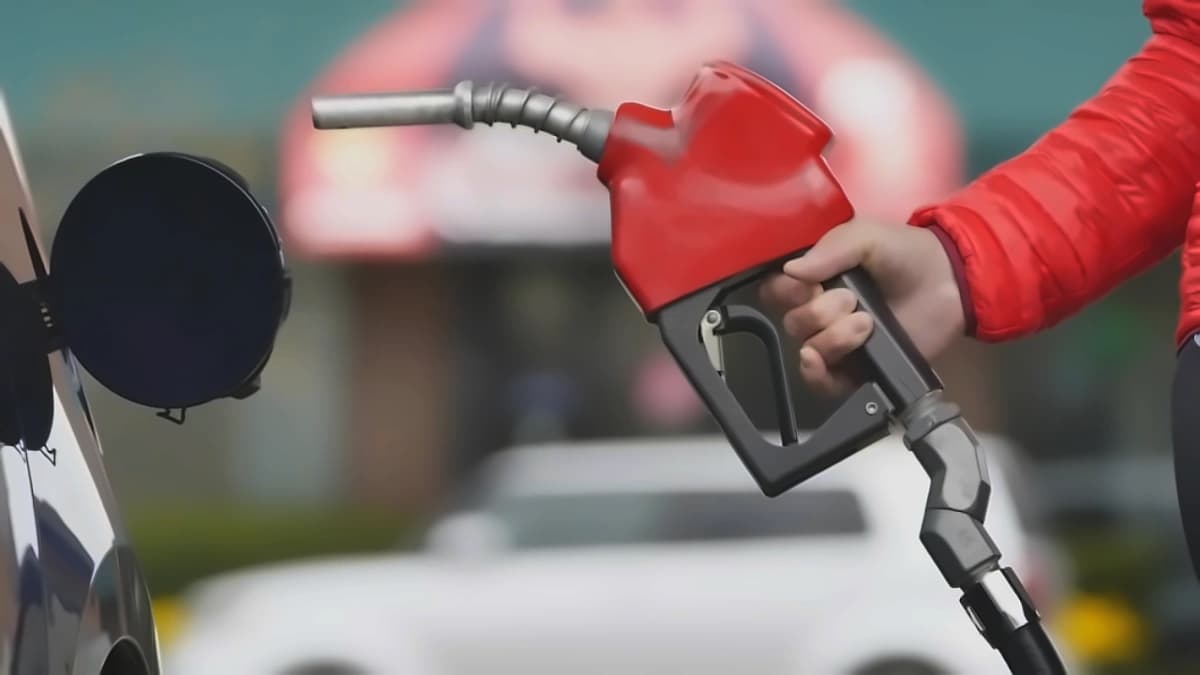 Big Oil Set for Record Q2 Profits Amid Trump Gas Price Pressure