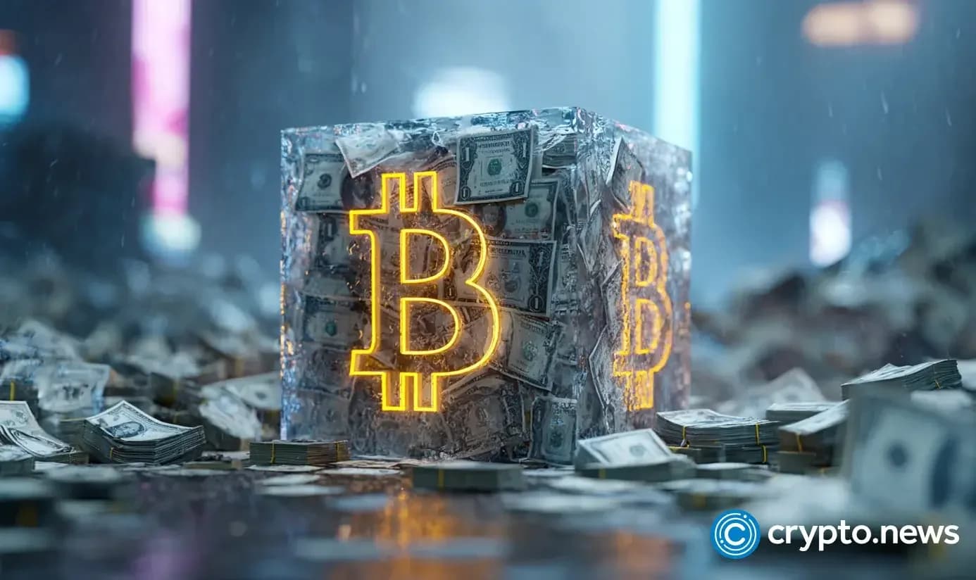 Bitcoin Whale Accumulation Surges as Dollar Reserve Debate Intensifies