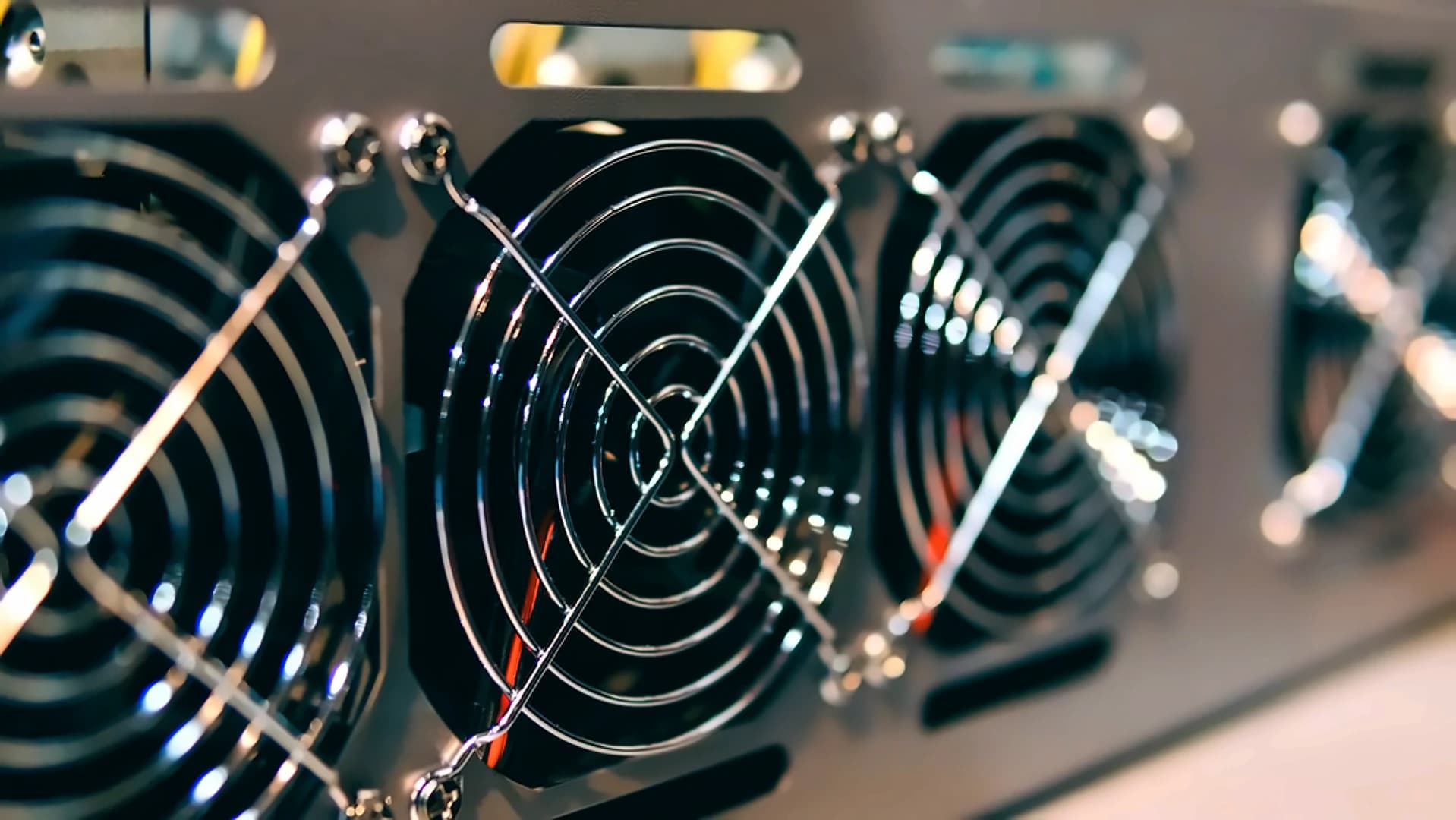 Bitcoin Faces $1.78B Selling Pressure from Public Miners