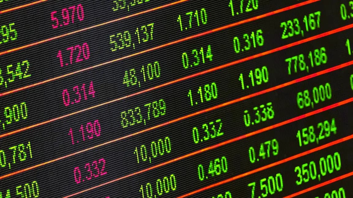 Bitcoin Drops 3.5% to $63K as Oil Shock and Yield Pressures Mount