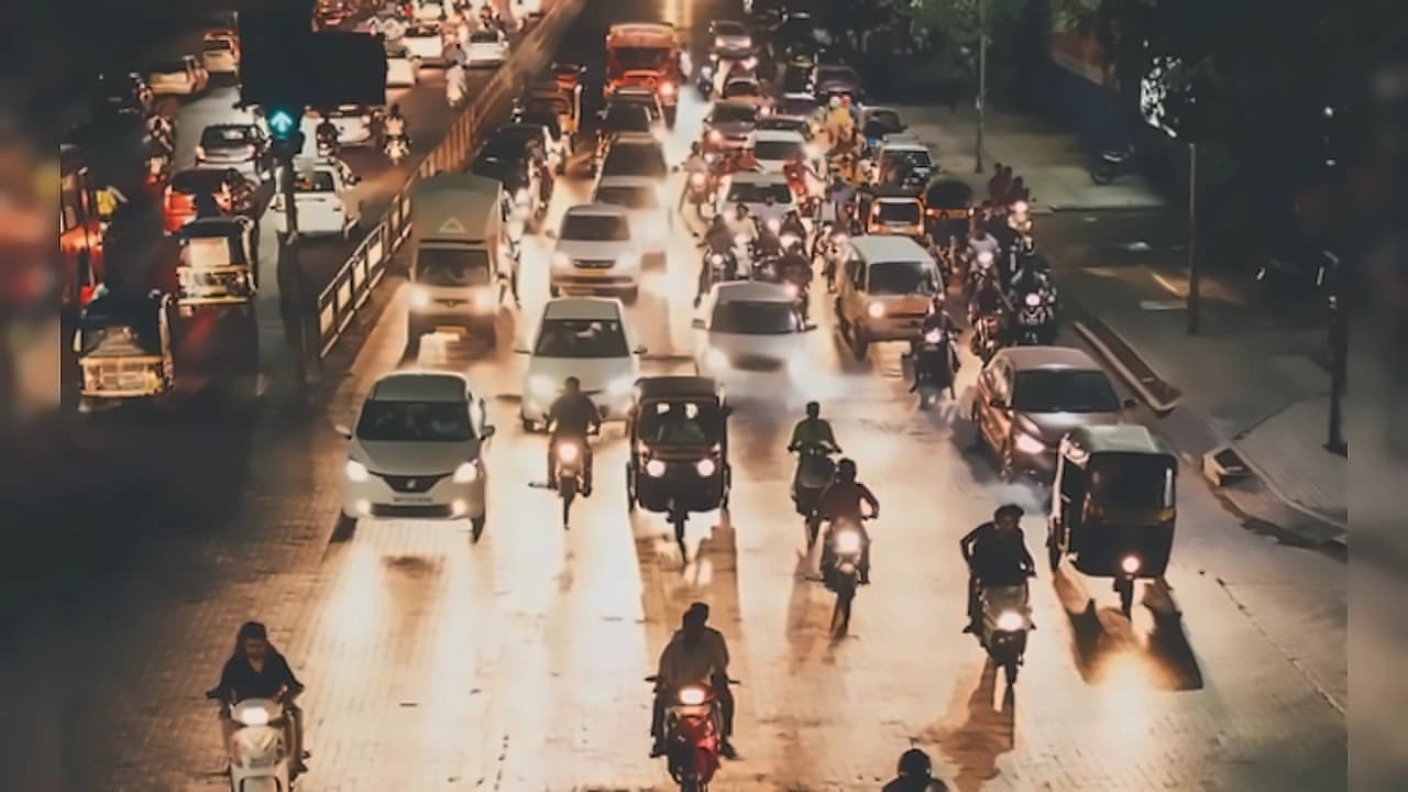 BKC Launches Weekly Public Transport Day to Cut Traffic