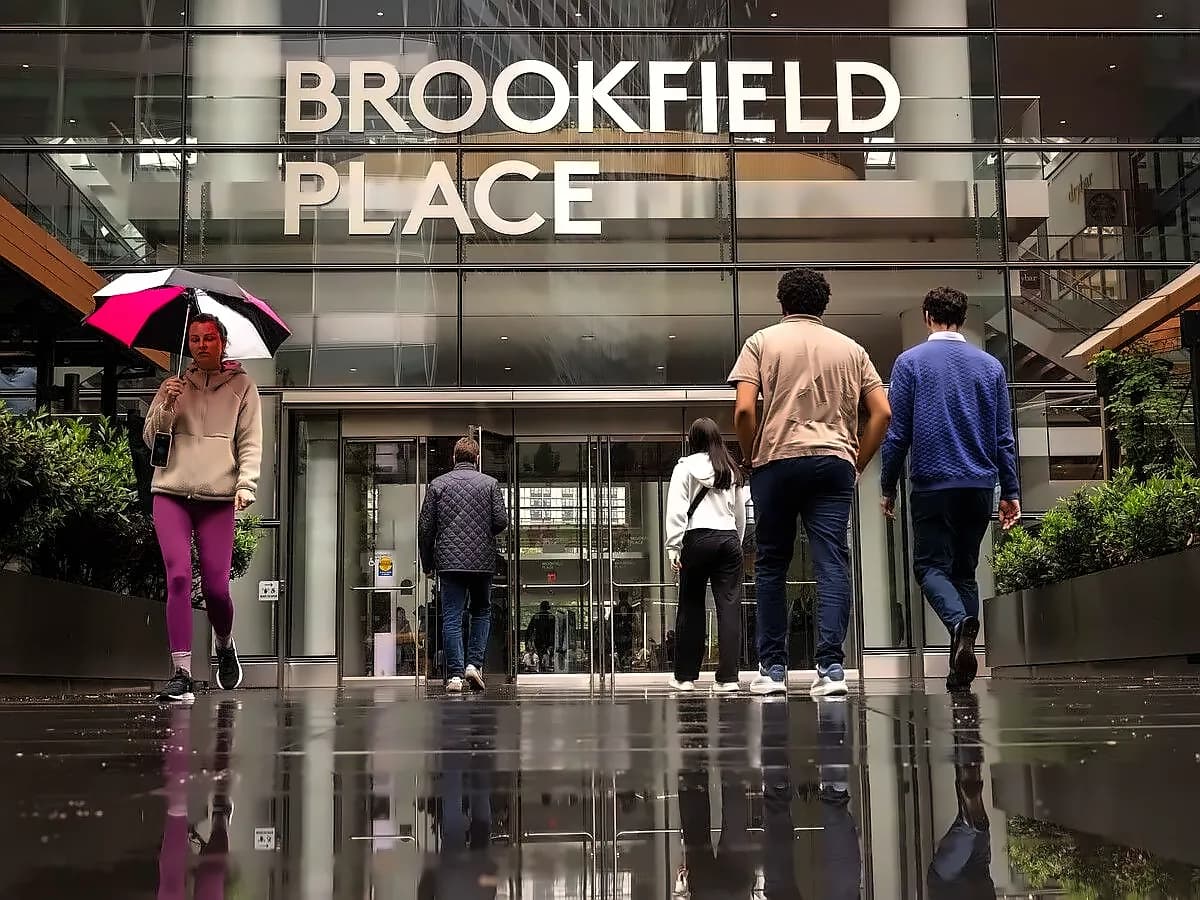 Brookfield Acquires Aypa Power for $7B in AI Infrastructure Deal