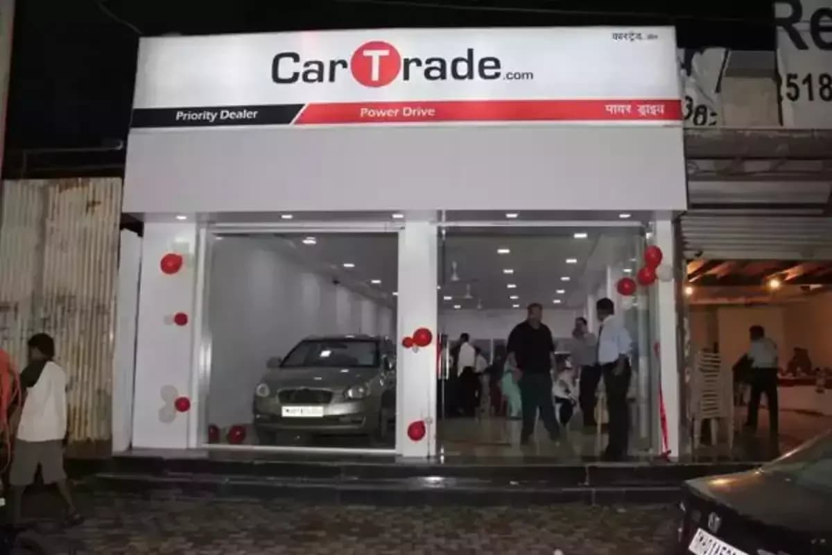 CarTrade Tech shares surge 5% on Nomura's upgraded target price