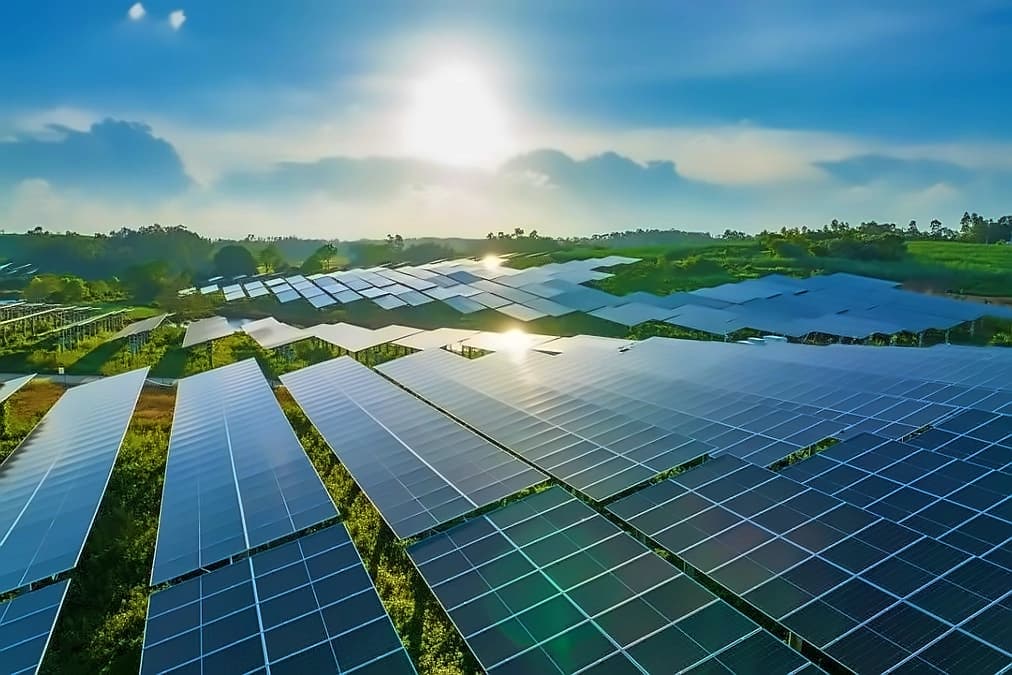 Ceigall India commissions 10 MW solar plant in Maharashtra