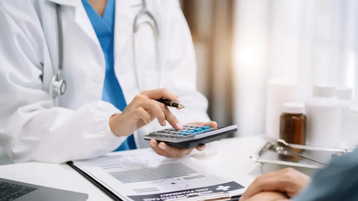 Centre rules out treating doctor precedence in health insurance claims