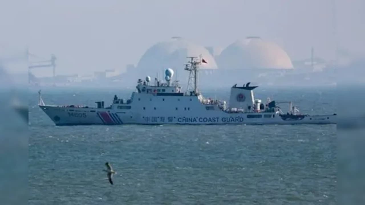 China Escalates Taiwan Patrols as Experts Push for Naval Restructuring