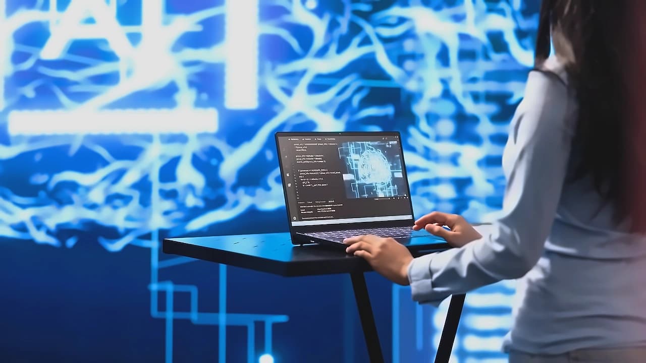 China Develops 'Yitian Tulong' AI Security Tools to Counter Mythos
