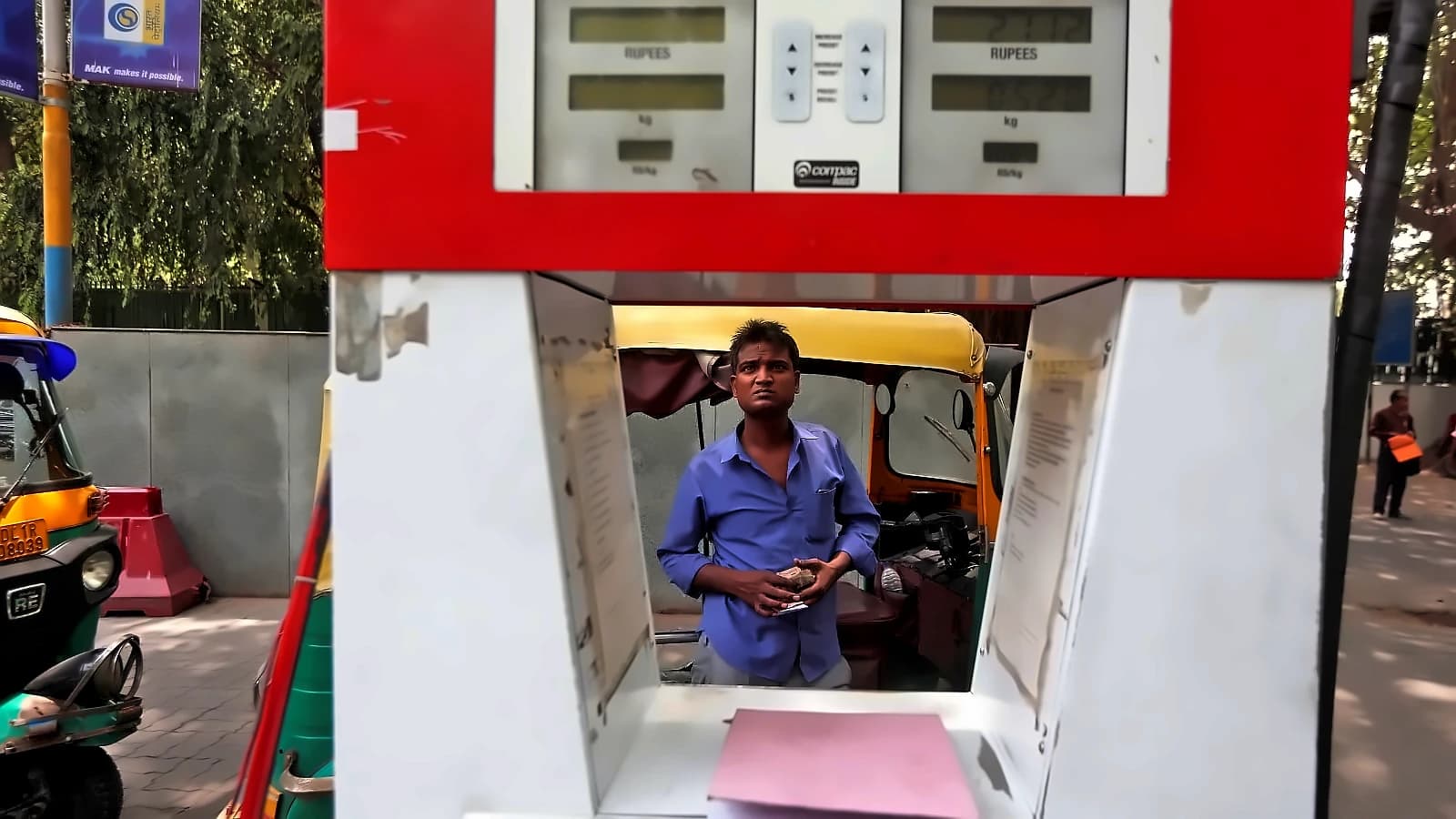 CNG prices rise ₹1 to ₹80.09/kg in Delhi amid Gulf tensions