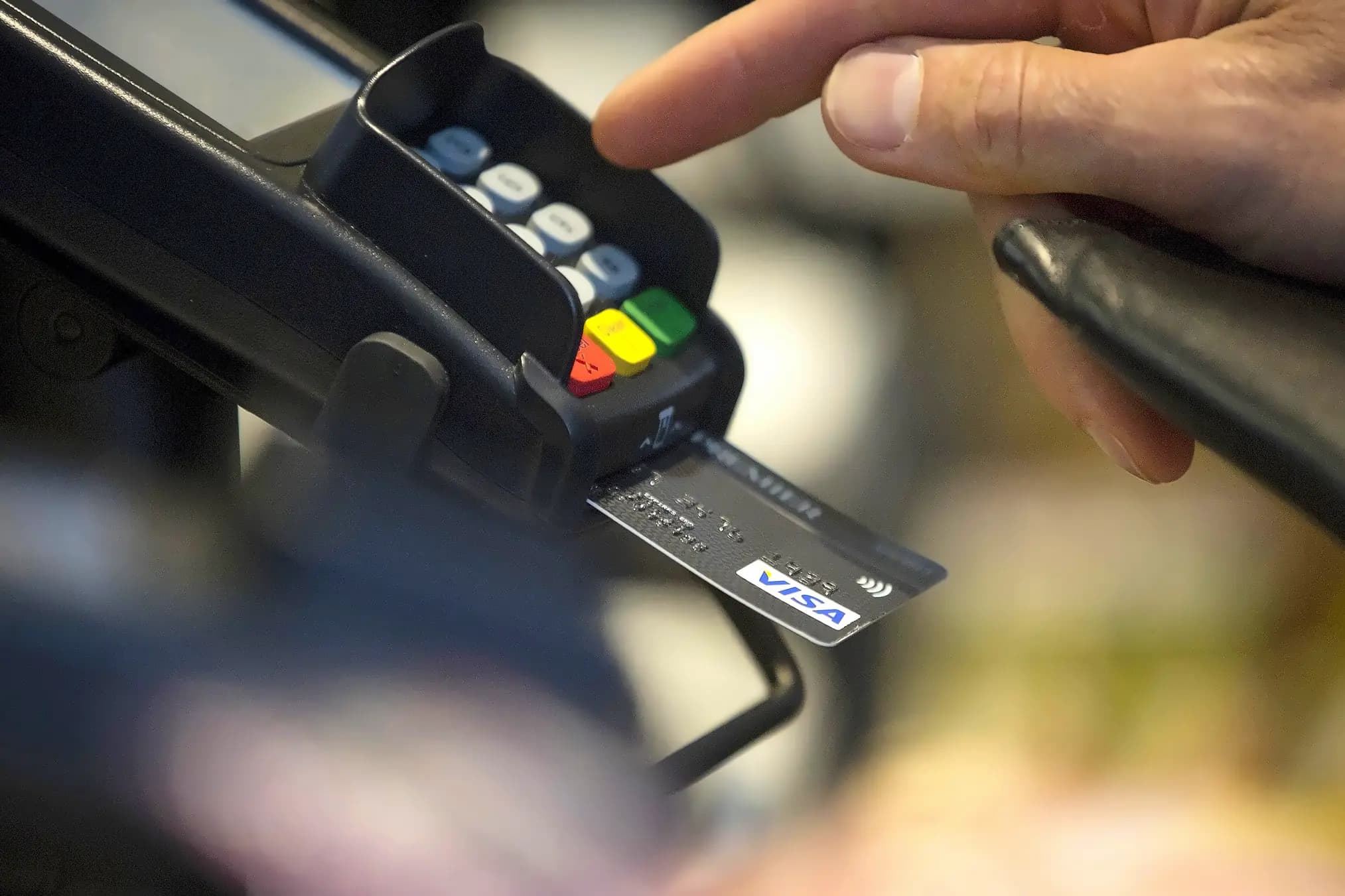 Credit card fraud: Know your rights and dispute resolution options
