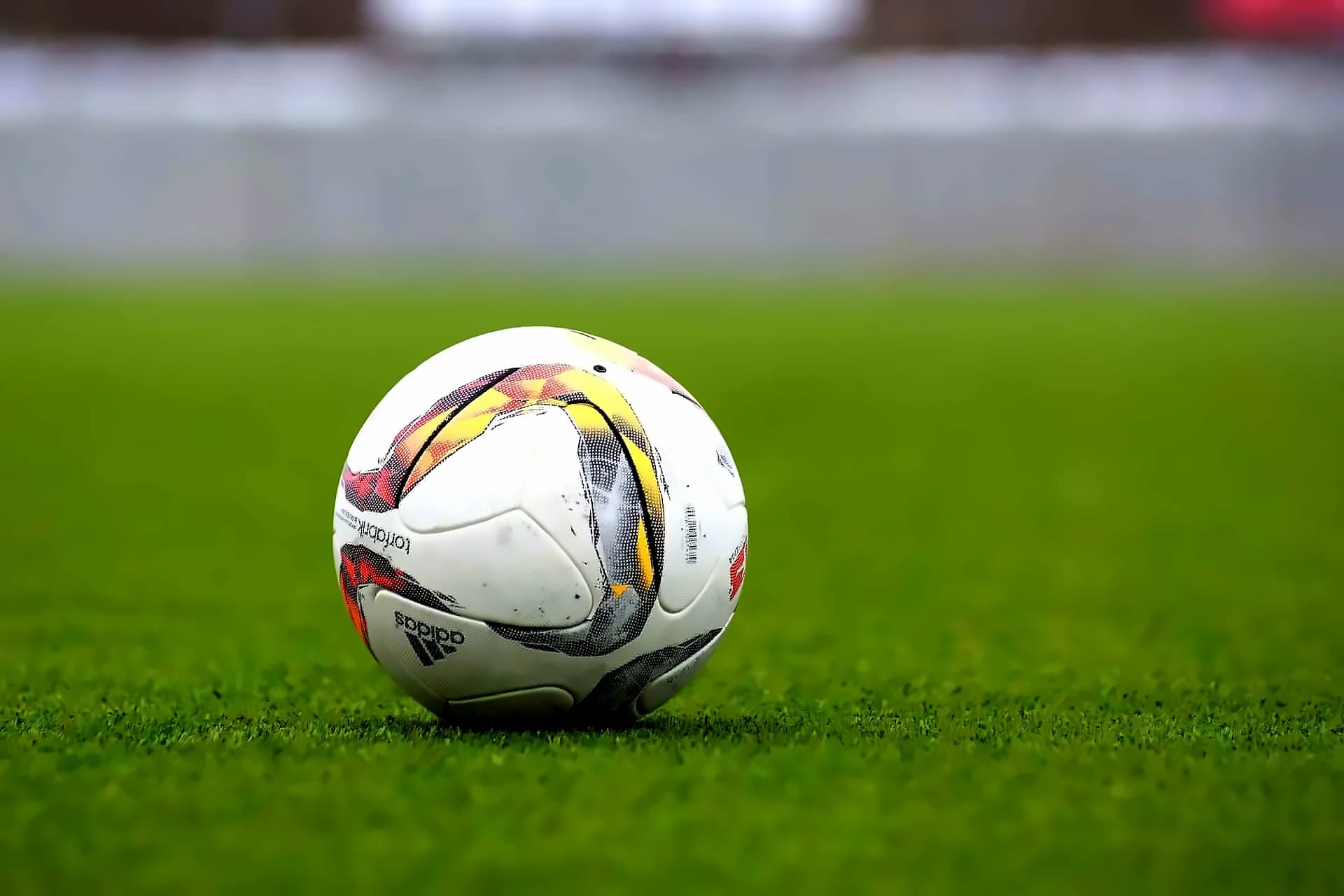 Crypto Whale Wins $1.749M on PSG Bet via 1win Platform